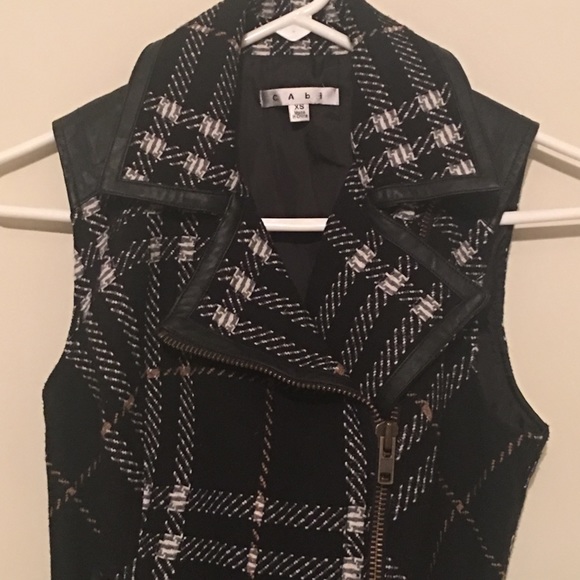 CAbi vest - Picture 4 of 7